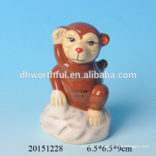 2016 Hot sale ceramic monkey pen holder